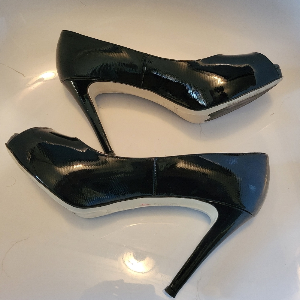 Ron White All Day Heel Black Patent Peep-Toe Sz. 38.5